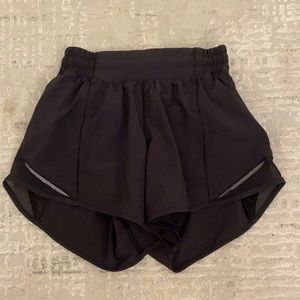 size 2 tall lululemon shorts